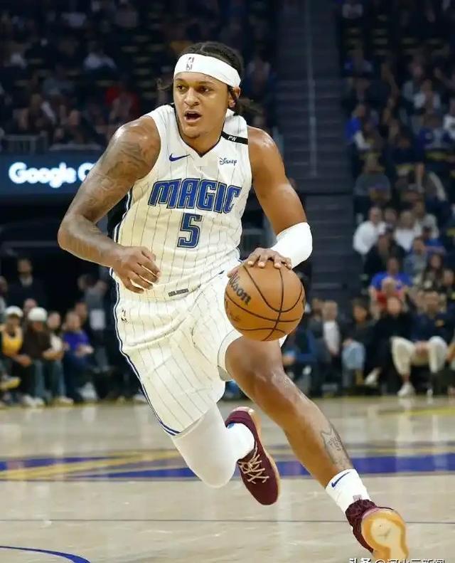 包含圣安东尼奥马刺加时末段复出首秀,志在NBA常规赛名次提升,气氛紧张,身体对抗强度拉满的词条新球体育官方网址