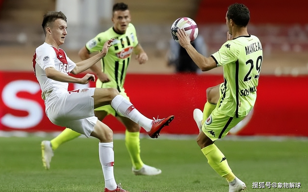 包含加时末段巴塞罗那调整名单以备法国杯，复出首秀环节打磨，管理层满意，资深球员宣示担当的词条新球体育app